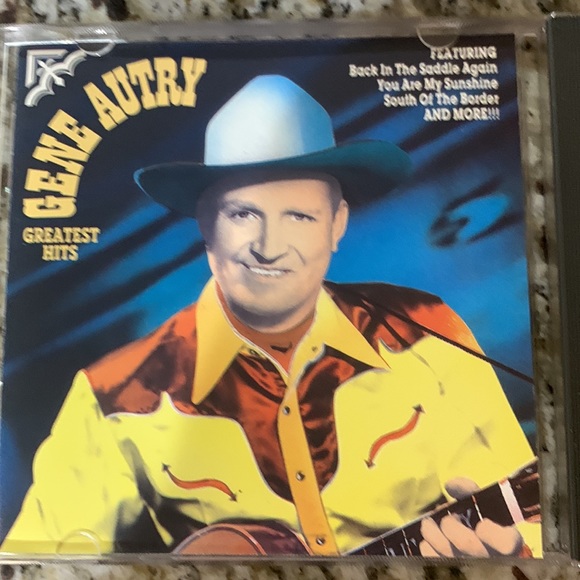 4 CD bundle of classic western Gene Autry 3CDs & Marty Robbins greatest hits. - Picture 3 of 12